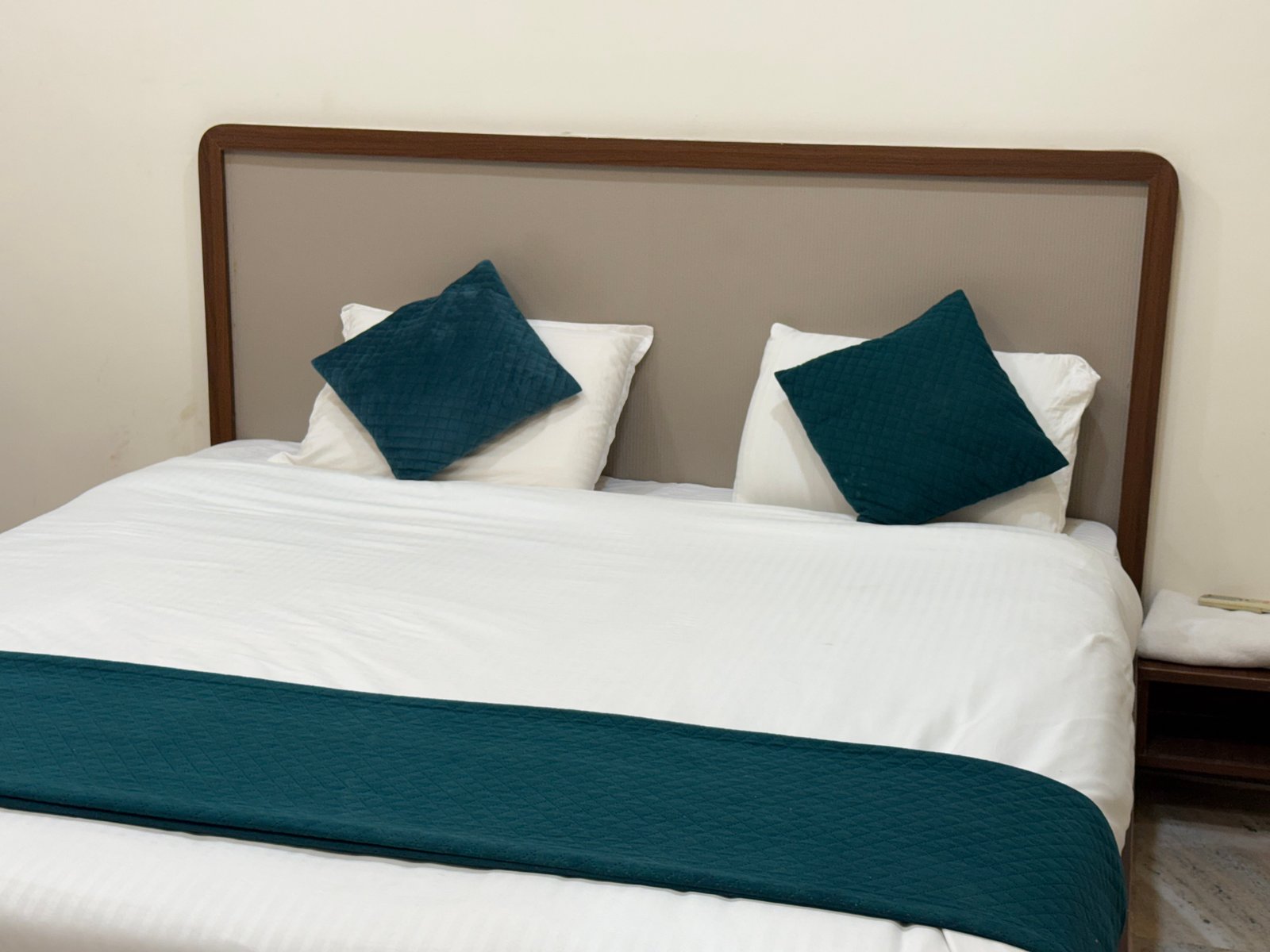 AC Deluxe Quadruple Room